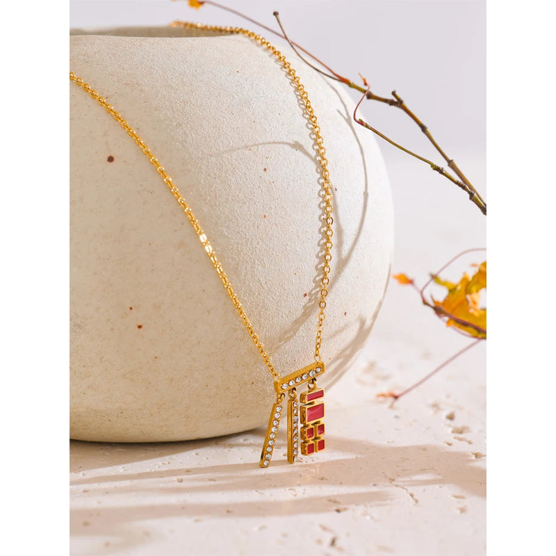 Colar - Chic Wishes com pedras em Zircônia