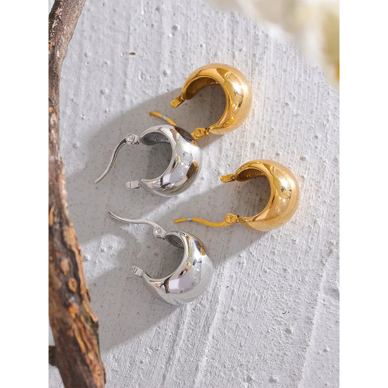 Shell Earrings in Gold and Silver