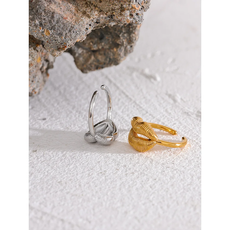 Anel Boca Premium banhado a Ouro 18K