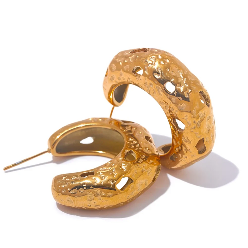 C-Shape Earrings in 18K Gold Plated Steel