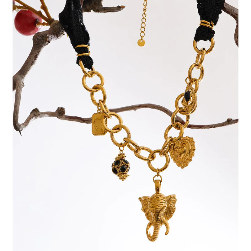 Colar Black Elephant Banhado a Ouro 18K