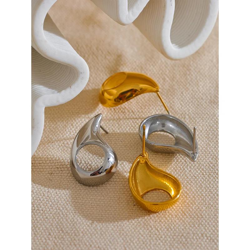 Brinco Moda em Prata e Dourado
