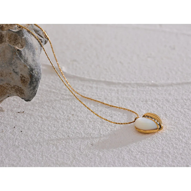 Romance Necklace with natural stone and Zirconia