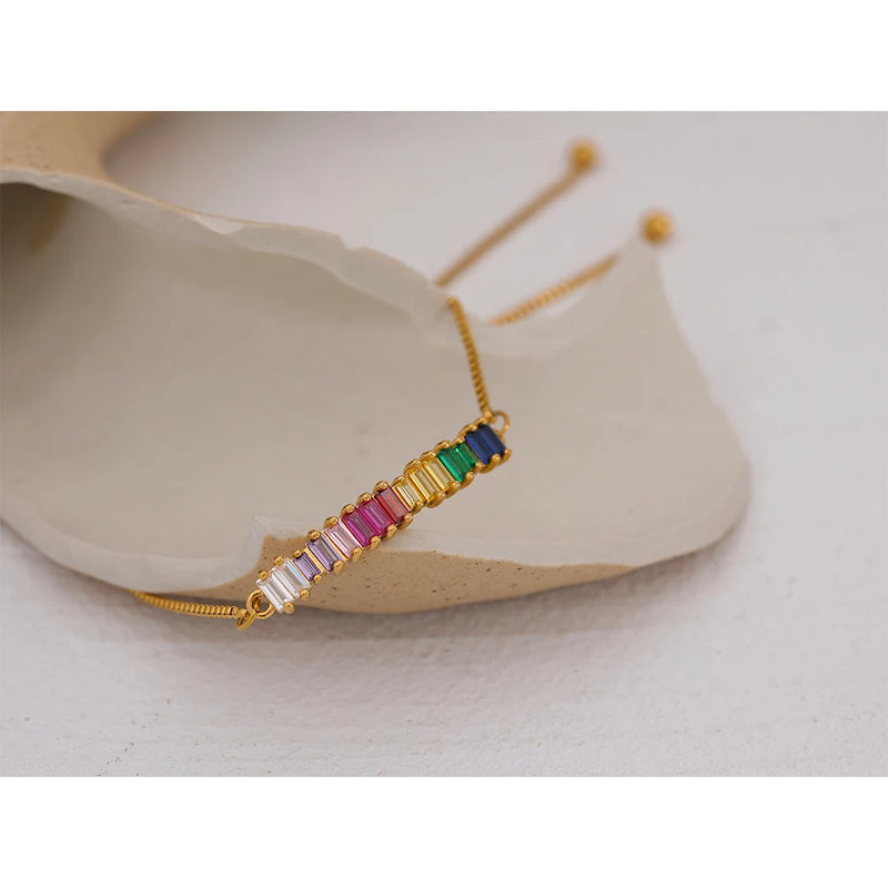Bracelete Stella -  Com pedras em Zircónia e Banhado a Ouro 18K
