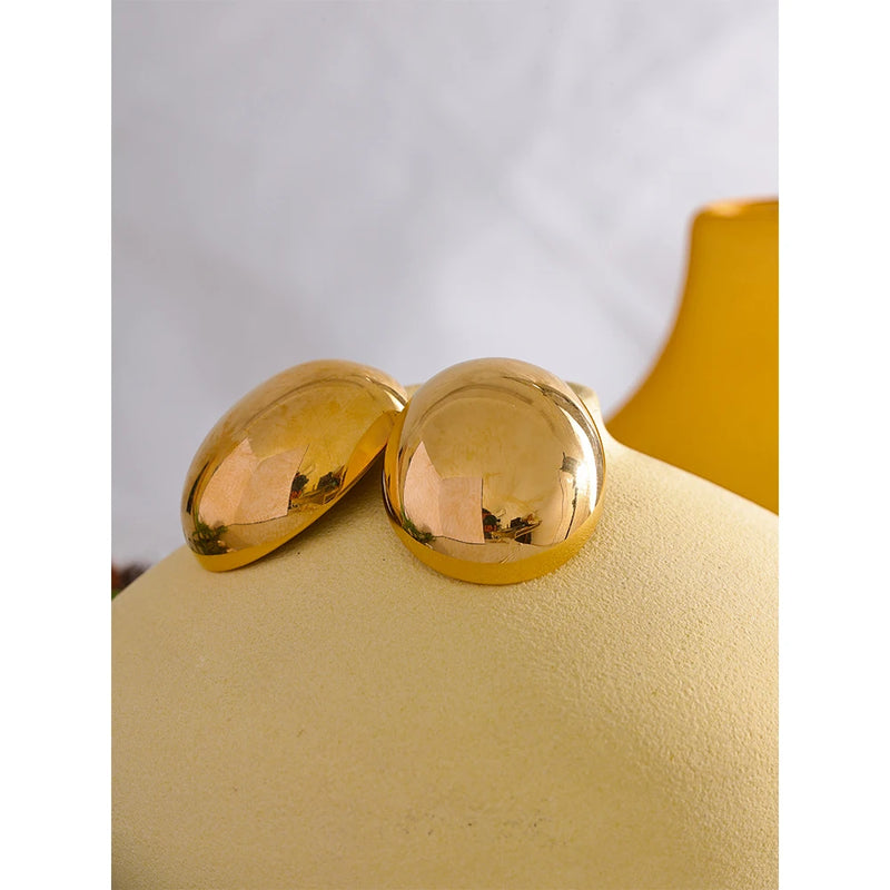 Brinco Oval Prata e Dourado Banhado a Ouro 18K