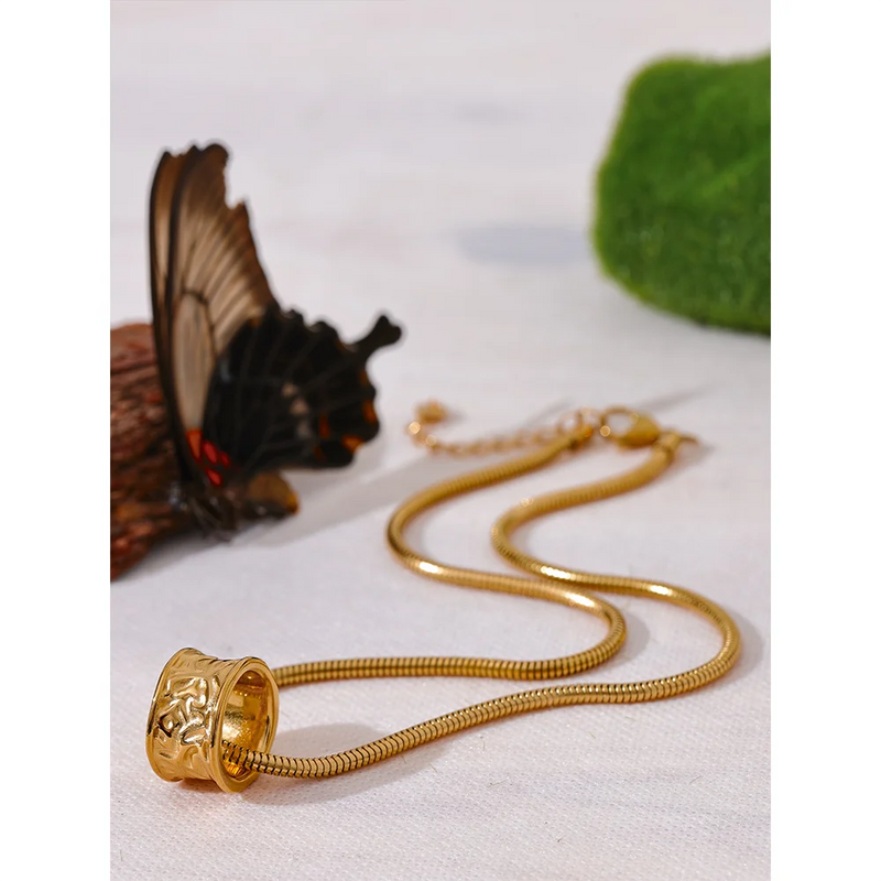 Mancha Necklace - 18K Gold Plated and Silver