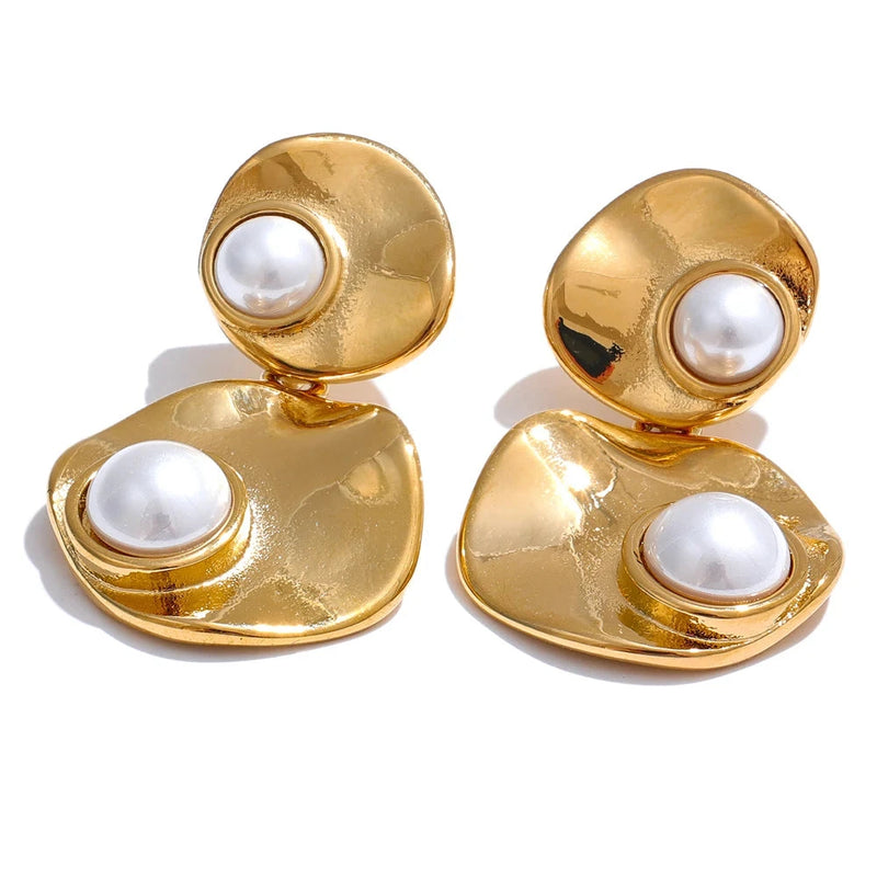 Pearl Earring in Gold and Silver