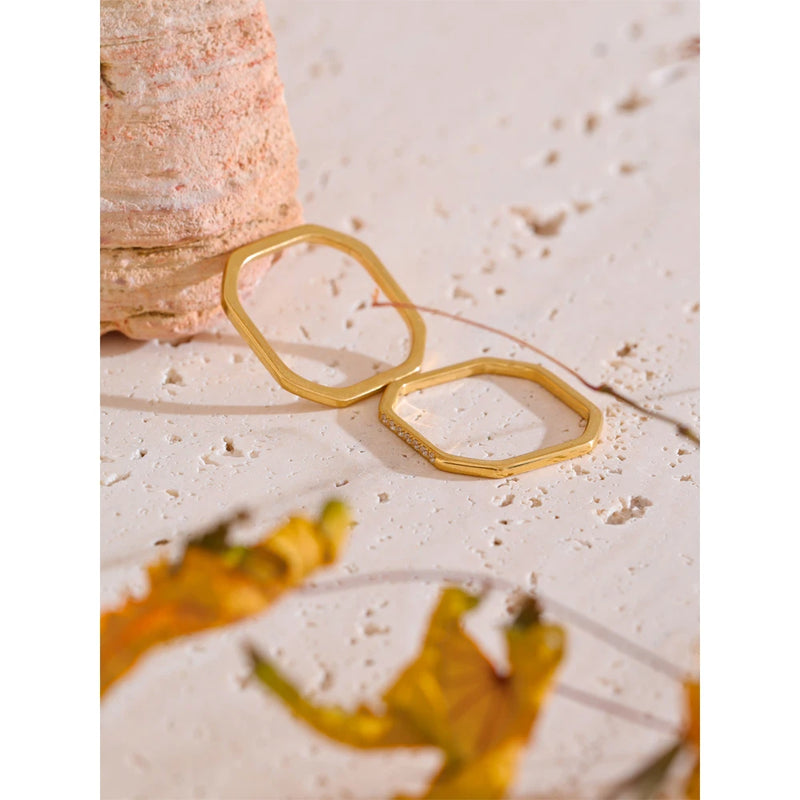 Anel Square Banhado a Ouro 18K