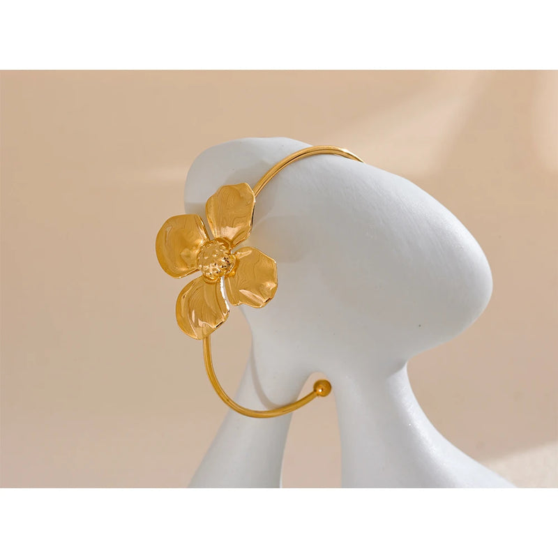 Bracelete  Flor Dourada Banhado em Ouro 18K