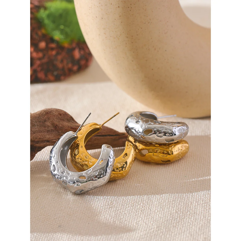 C-Shape Earrings in 18K Gold Plated Steel