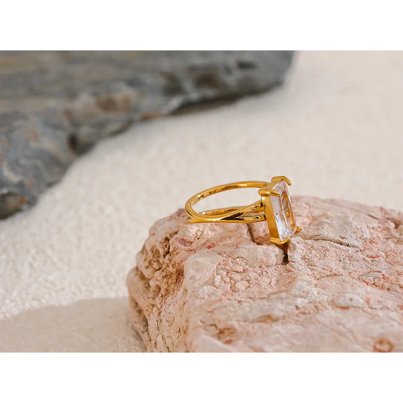 18K Gold Plated Star Ring with Zirconia Stone