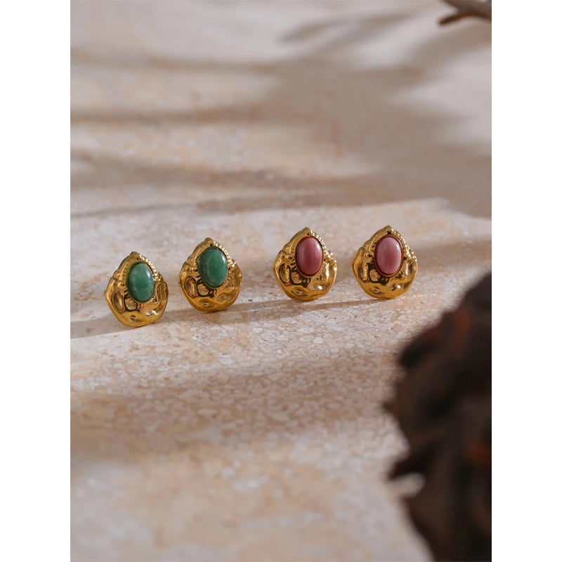 Brinco  Vintage Pedra Natural em  Metal Dourado
